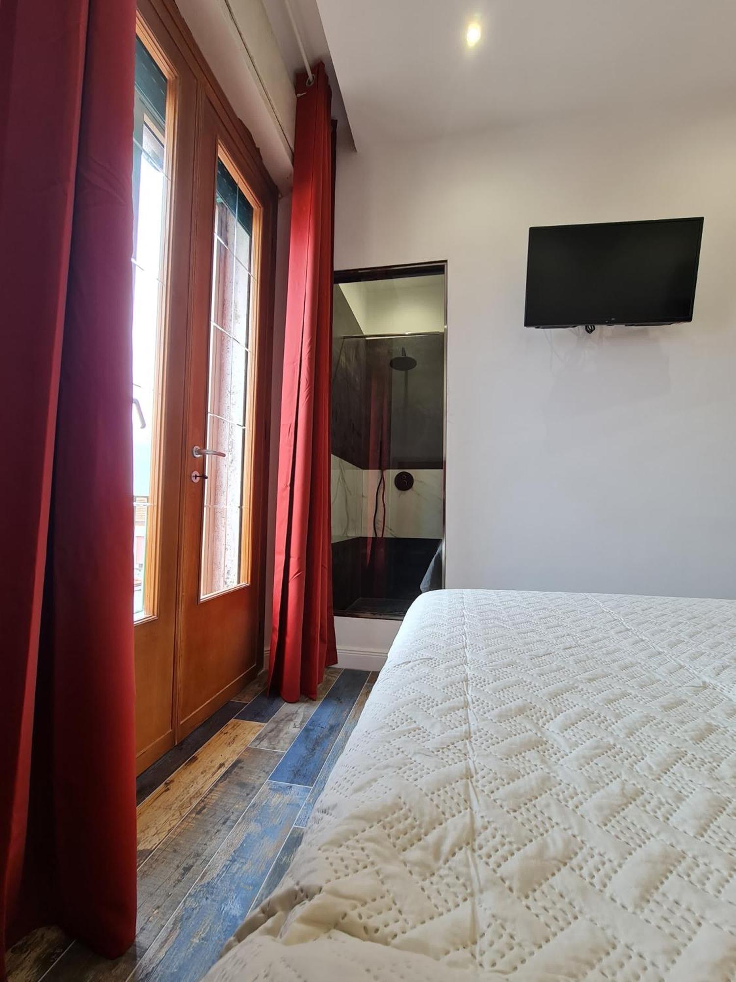 Ricci 16 - Suite & Rooms Ливорно Екстериор снимка