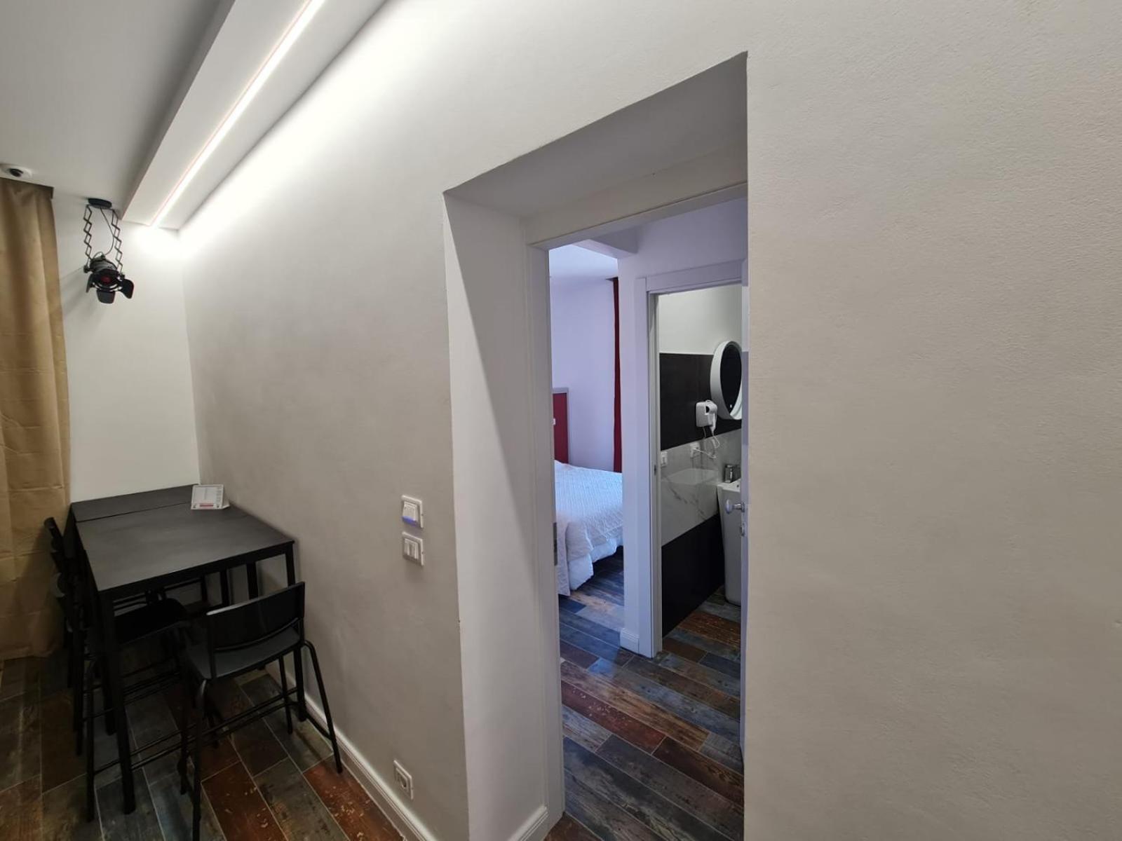 Ricci 16 - Suite & Rooms Ливорно Екстериор снимка